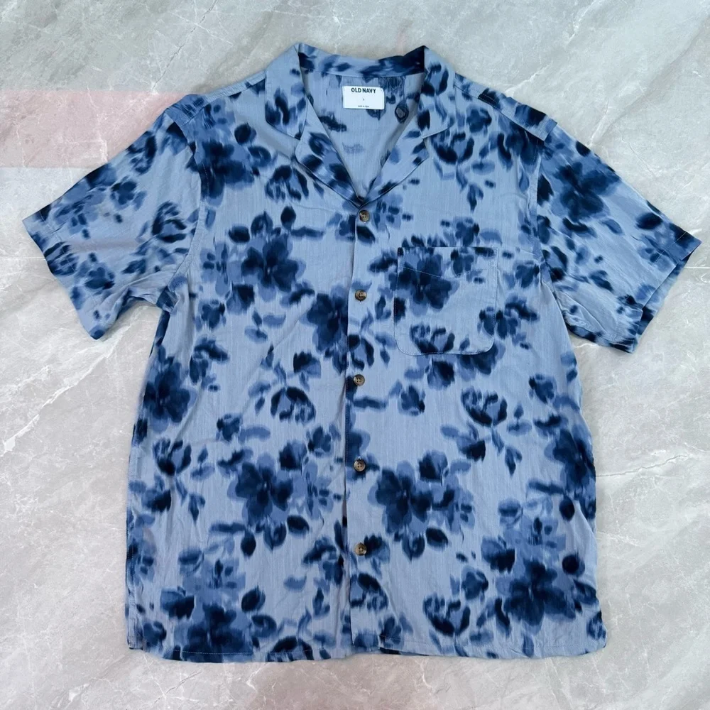Men’s Old Navy Camp Button Down Floral Short Sleeve Pocket Shirt Large - Picture 2 of 16